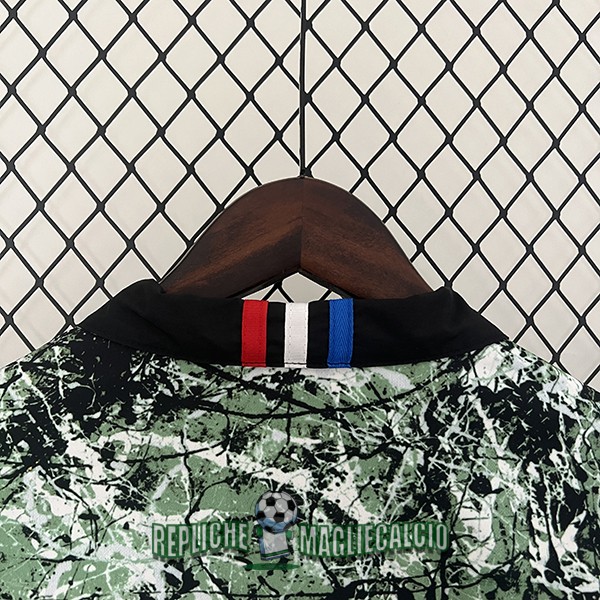 giacca a vento manchester united a doppio strato verde nero 2024-2025 - immagine 8