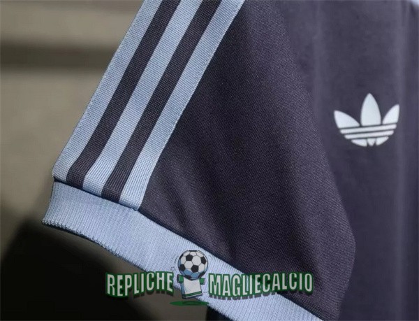 maglia argentina edizione speciale blu scuro 50anniversario edizione 2024-2025 - immagine 3