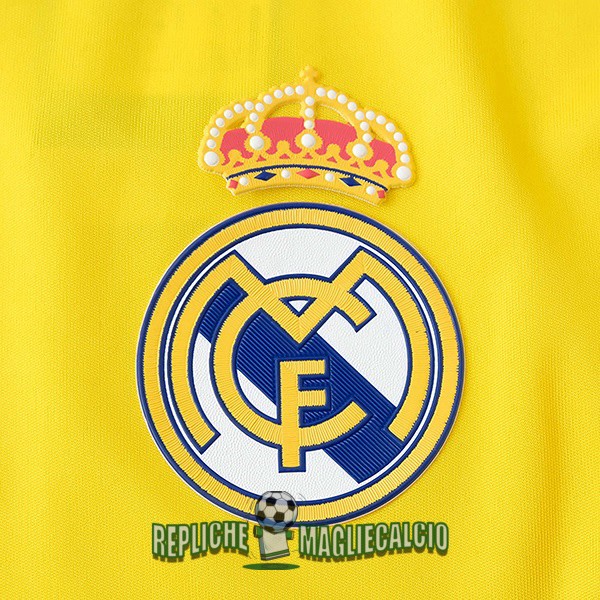 maglia real madrid vintage portiere giallo 2011-2012 - immagine 2