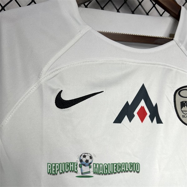 maglia slovenia prima 2024-2025 - immagine 3
