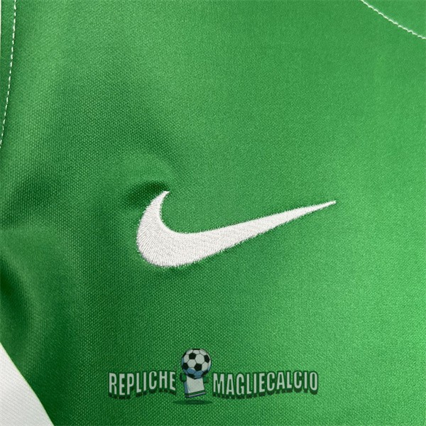 maglia sporting cp edizione commemorativa 100 anniversario edizione verde bianco 2024-2025 - immagine 2