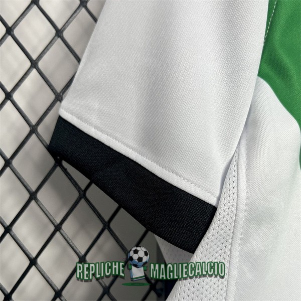 maglia sporting cp edizione commemorativa 100 anniversario edizione verde bianco 2024-2025 - immagine 3