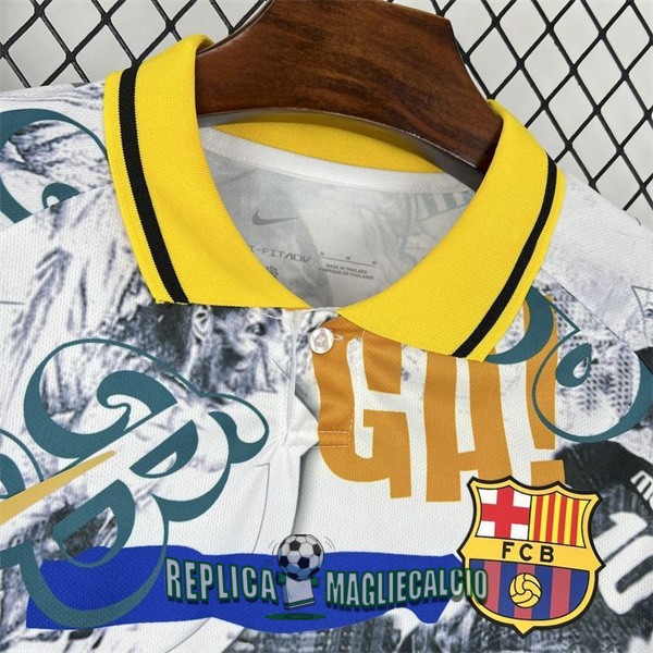 maglia barcellona edizione speciale bianco blu grigio graffiti 2025-2026 - immagine 2