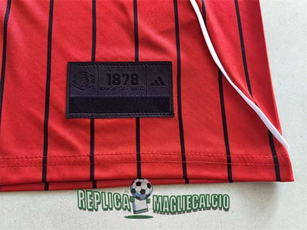 maglia manchester united edizione speciale rojo baseball 2025-2026 - immagine 4