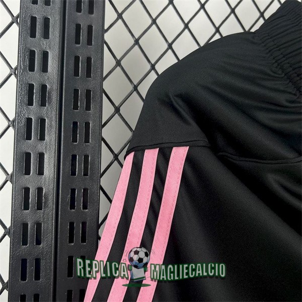 pantaloncini juve prima 2025-2026 - immagine 3